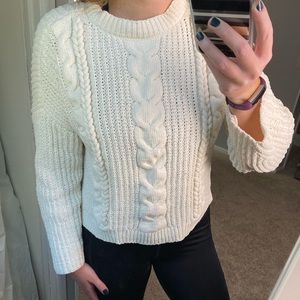 Universal Thread crew neck sweater | size XS